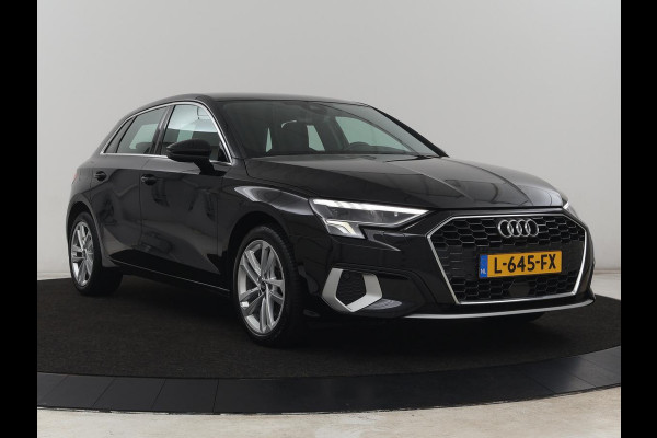 Audi A3 30 TFSI Business edition | Sportstoelen | Trekhaak | Carplay | 17'' | Navigatie | Virtual Cockpit | Full LED | Climate control | Parkeerhulp | Bluetooth | Cruise control