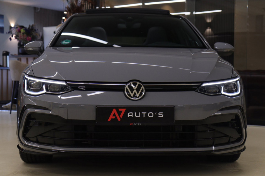 Volkswagen Golf 1.5 eTSI R-Line Pano/HUD/H&K/CAM/BLINDESPOT/BOMVOL