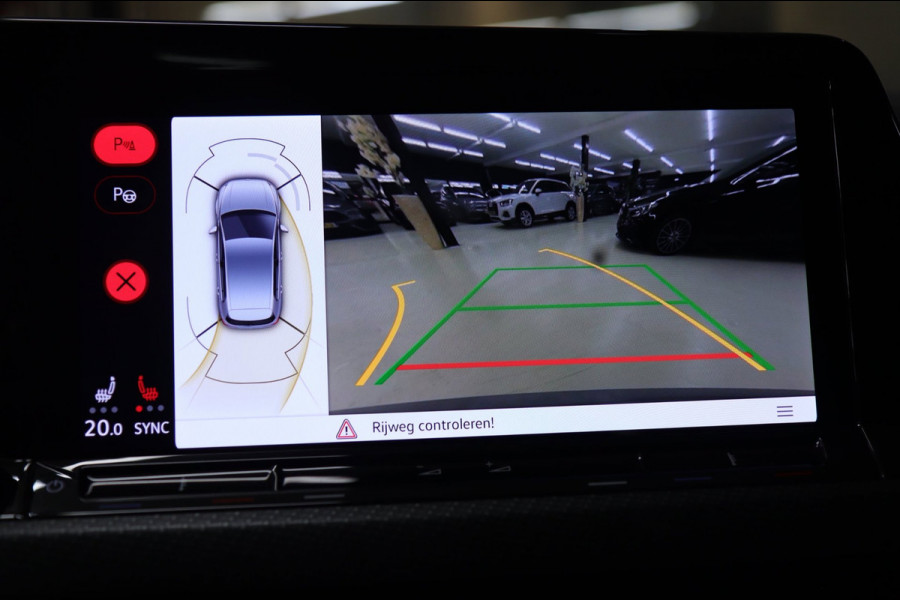 Volkswagen Golf 1.5 eTSI R-Line Pano/HUD/H&K/CAM/BLINDESPOT/BOMVOL