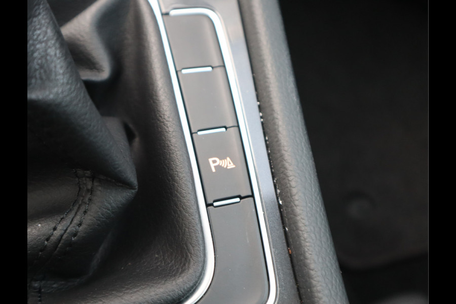 Volkswagen Golf Variant 1.5 TSI Comfortline Business / Panoramadak