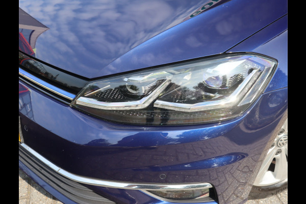 Volkswagen Golf Variant 1.5 TSI Comfortline Business / Panoramadak