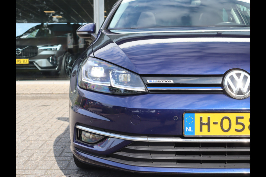 Volkswagen Golf Variant 1.5 TSI Comfortline Business / Panoramadak