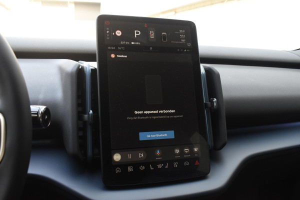 Volvo EX30 272PK Single Motor Extended Range Black Edition Europa 69 kWh / Adaptive Cruise control / Extra getint glas / Climate Pack / Achteruitrijcamera / Elektrisch verstelbare stoelen / Parkeersensoren V+A