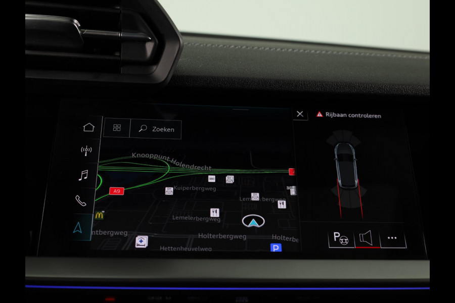 Audi A3 Sportback 35 TFSI S edition 150pk | Panoramadak | Stoelverwarming | Matrix led verlichting | Leder -/ Alcantara bekleding | Verlengde garantie