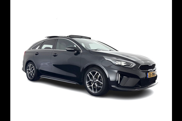 Kia ProCeed 1.0 T-GDI GT-Line (INCL-BTW) *PANO | LEATHER-ALCANTARA  | FULL-LED | SPORTSEATS | NAVI-FULLMAP | CAMERA | ECC | PRIVACYGLASS | LANE-ASSIST | DAB+ | CARPLAY | PDC | KEYLESS | CRUISE | TOWBAR | 17''ALU*