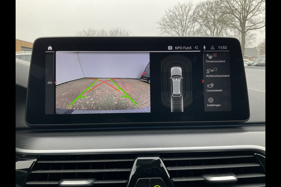 BMW 5 Serie Touring 530e M-Sport Leer Memory Laser Adapt.Cr Sfeer PHEV Business Edition Plus Plug-in