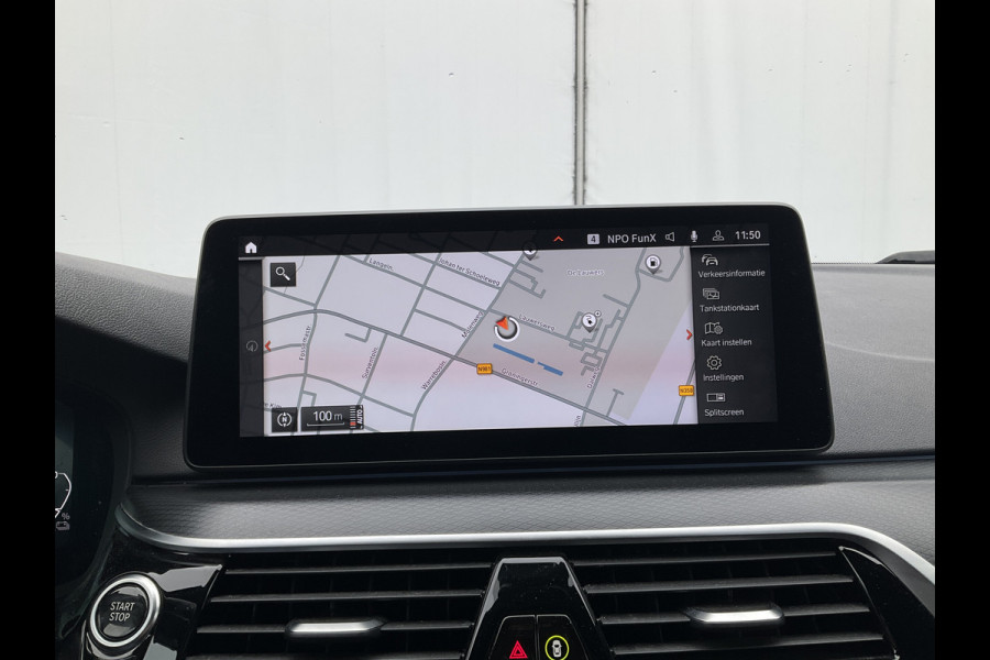 BMW 5 Serie Touring 530e M-Sport Leer Memory Laser Adapt.Cr Sfeer PHEV Business Edition Plus Plug-in