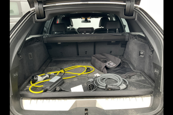 BMW 5 Serie Touring 530e M-Sport Leer Memory Laser Adapt.Cr Sfeer PHEV Business Edition Plus Plug-in