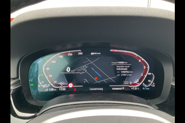 BMW 5 Serie Touring 530e M-Sport Leer Memory Laser Adapt.Cr Sfeer PHEV Business Edition Plus Plug-in
