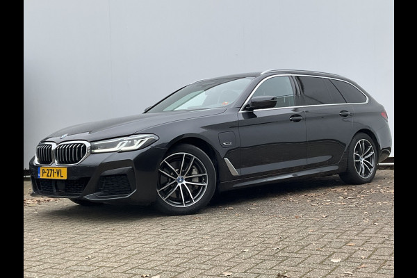 BMW 5 Serie Touring 530e M-Sport Leer Memory Laser Adapt.Cr Sfeer PHEV Business Edition Plus Plug-in