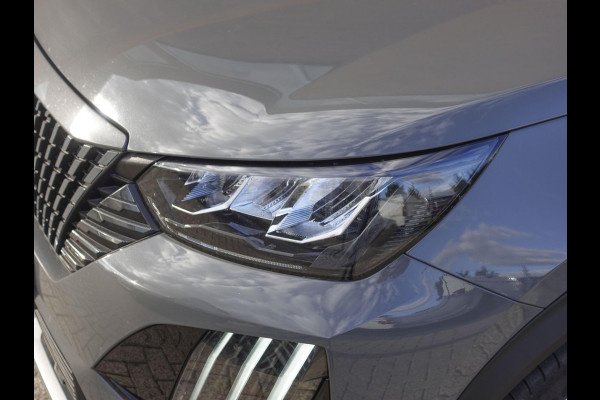 Peugeot 2008 1.2 PureTech 130pk Automaat Allure | DEMO ! | Navigatie | Apple Carplay/Android Auto | 360 camera | Parkeersensoren | Blind Spot Assist | Adaptive Cruise Control | Stoelverwarming | Getinte ramen | Climate Control