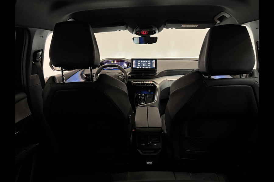 Peugeot 3008 1.2 130 pk EAT-8 Aut. GT Line Airco Navi Carplay PDC VA + Camera Full LED 18" LM Velgen