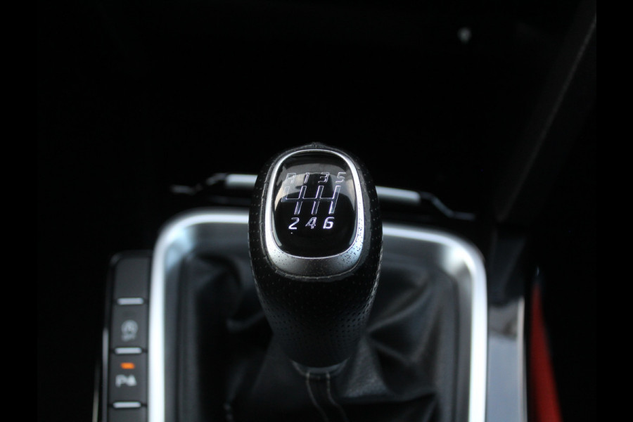 Kia ProCeed 1.5 T-GDi GT-Line CAMERA | CARPLAY | CLIMATE | STOEL/STUUR VERW | LED | LMV17 | 1/2LEER | NAVI | PANODAK | ADAP.CRUISE | ELEC.A.