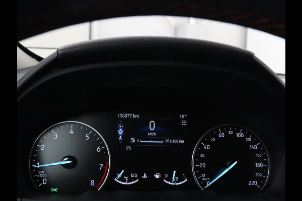 Ford EcoSport 1.0 EcoBoost ST-Line | Stoel & stuurverwarming | Camera | Leder/Alcantara | Navigatie | Dodehoek detectie | Keyless | Climate control | Parkeerhulp | Cruise control | Bluetooth