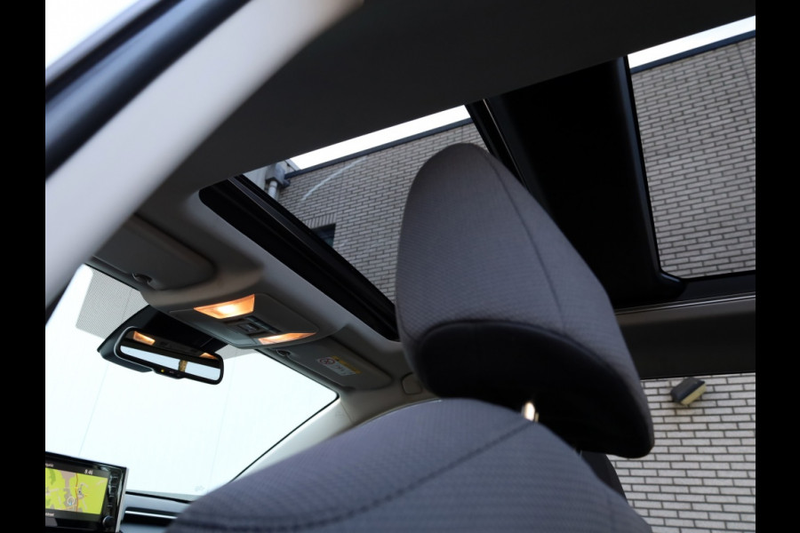 Toyota RAV4 2.5 Hybrid AWD Dynamic | Panoramadak | Elektrische Achterklep |