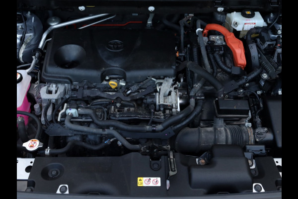 Toyota RAV4 2.5 Hybrid AWD Dynamic | Panoramadak | Elektrische Achterklep |