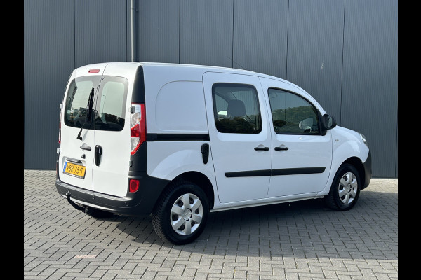 Renault Kangoo 1.2 TCe 115 PK BENZINE !! / BPM VRIJ / L1H1 / 43.891 KM !! / 1e EIG. / TREKHAAK / CAMERA / AIRCO / CRUISE / NAVI