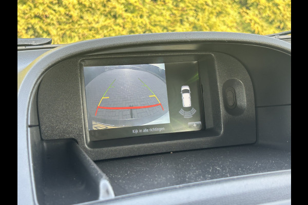 Renault Kangoo 1.2 TCe 115 PK BENZINE !! / BPM VRIJ / L1H1 / 43.891 KM !! / 1e EIG. / TREKHAAK / CAMERA / AIRCO / CRUISE / NAVI