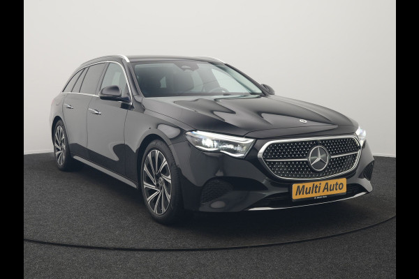 Mercedes-Benz E-Klasse Estate 300 e Luxury Line PHEV 313pk Dealer O.H | Luchtvering | Trekhaak af Fabriek | Lederen Comfortzetels Memory | Adaptive Cruise | Burmester 4D | Digital LED | 360 Camera | Keyless | Sfeerverlichting | Plug In Hybrid