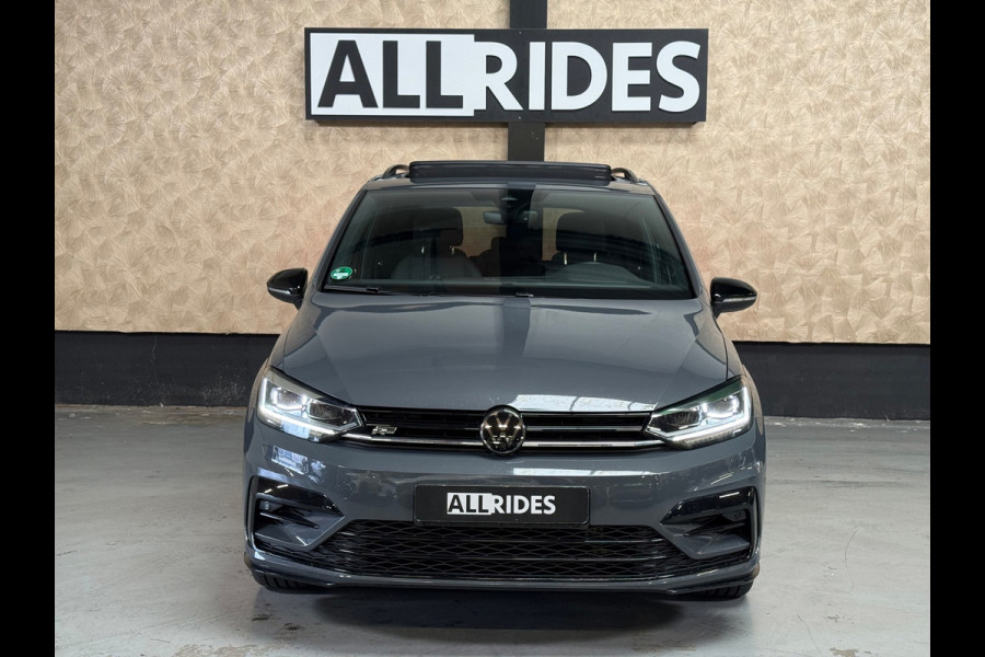 Volkswagen Touran 1.4 TSI Highline Business R 7p | Pano | Trekhaak | Stoel/Stuur verwarming | Camera | Carplay