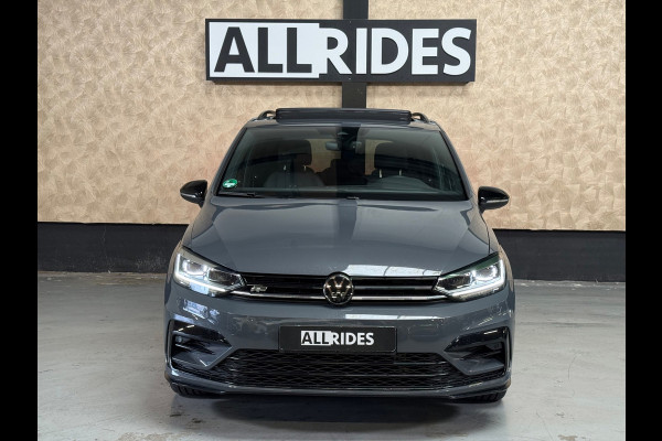 Volkswagen Touran 1.4 TSI Highline Business R 7p | Pano | Trekhaak | Stoel/Stuur verwarming | Camera | Carplay