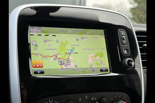 Renault Trafic 1.6 dCi 126 PK / L1H1 / 1e EIG. / TREKHAAK / AIRCO / CRUISE / NAVI / 3-ZITS