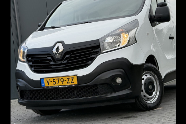 Renault Trafic 1.6 dCi 126 PK / L1H1 / 1e EIG. / TREKHAAK / AIRCO / CRUISE / NAVI / 3-ZITS