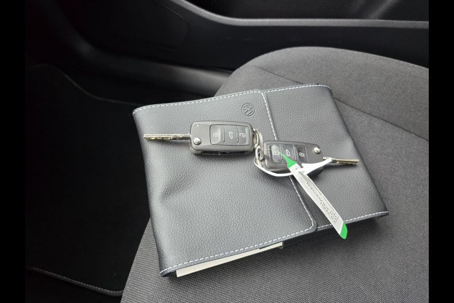 Volkswagen up! 1.0 BMT move up! | 1E EIGENAAR | 12MND GARANTIE | AIRCO | ELEC RAMEN | NW APK |