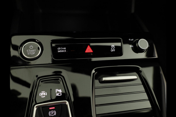 Audi A6 Sportback e-tron S edition performance 100 kWh Lederen bekleding | Verwarmbare voorstoelen | 21 inch Lichtmetalen velgen | Matrix led verlichting