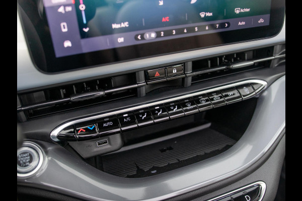 Fiat 500E Cabrio La Prima 42 kWh | 17% Bijtelling | Clima | Cruise | Leder | 17" | Priv Glass | Winter Pack | JBL Sound | BSM | Apple Carplay