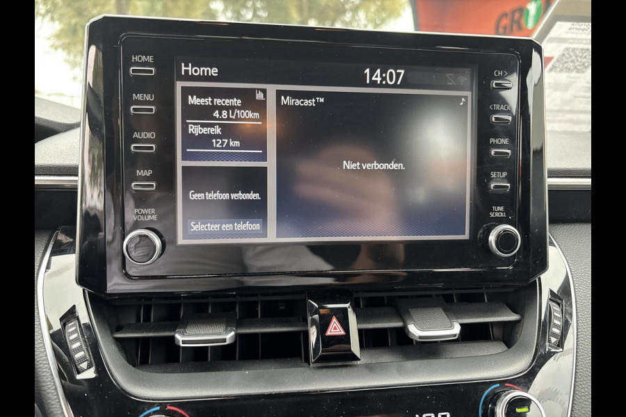 Toyota Corolla Touring Sports 1.8 Hybrid Business | adaptive cruise control |  Apple Carplay/Android Auto | LED | cruise control | climate control | trekhaak | achteruitrijcamera