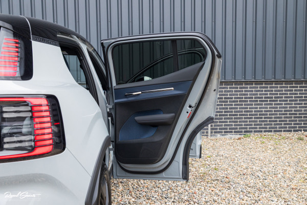 Volvo EX30 Cross Country Twin Motor Performance Ultra 69 kWh | Nieuw | Adaptieve cruise | Panorama dak | Harman Kardon | Memory | Blis |