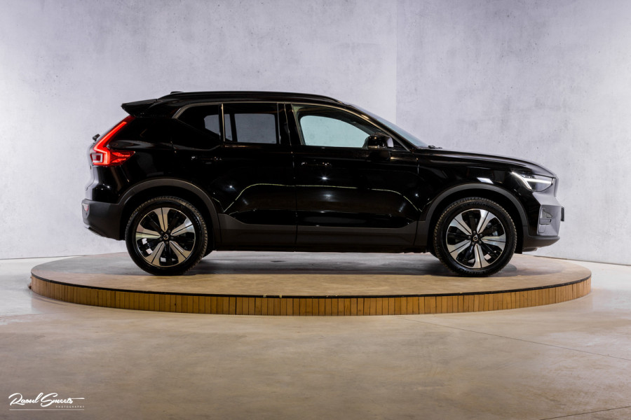 Volvo XC40 Recharge Plus | Adaptieve cruise | Blis | 19 Inch | Full LED |
