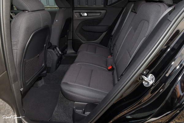 Volvo XC40 Recharge Plus | Adaptieve cruise | Blis | 19 Inch | Full LED |