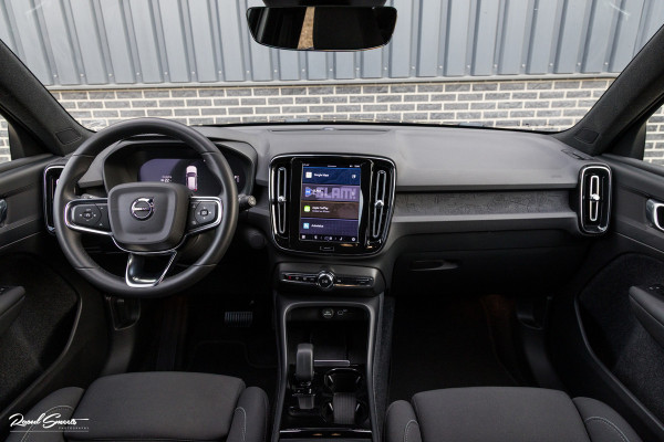 Volvo XC40 Recharge Plus | Adaptieve cruise | Blis | 19 Inch | Full LED |