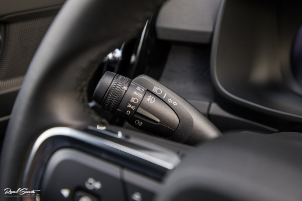 Volvo XC40 Recharge Plus | Adaptieve cruise | Blis | 19 Inch | Full LED |