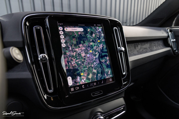 Volvo XC40 Recharge Plus | Adaptieve cruise | Blis | 19 Inch | Full LED |