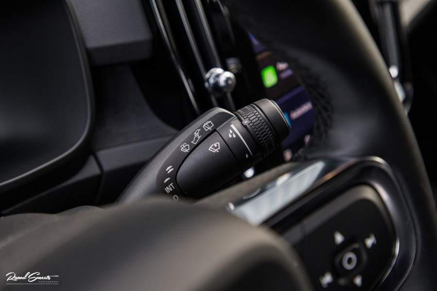 Volvo XC40 Recharge Plus | Adaptieve cruise | Blis | 19 Inch | Full LED |