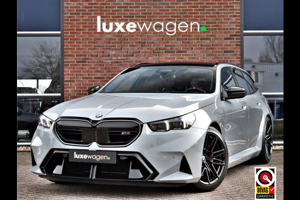 BMW 5 Serie Touring M5 Pano M-Driver Co-Pilot Trekh Alc-hemel B&W