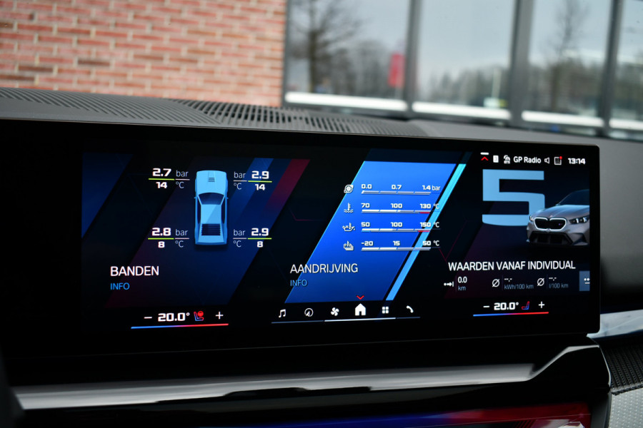 BMW 5 Serie Touring M5 Pano M-Driver Co-Pilot Trekh Alc-hemel B&W