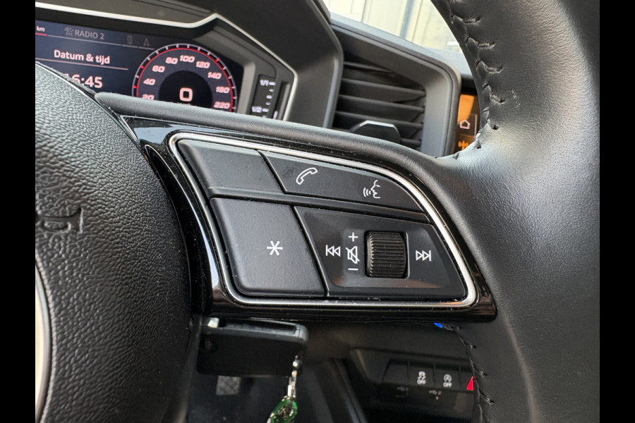 Audi A1 Sportback 25 TFSi 95pk Pro Line NAVI/CARPLAY/VIRTUAL/CLIMA/CRUISE/PDC