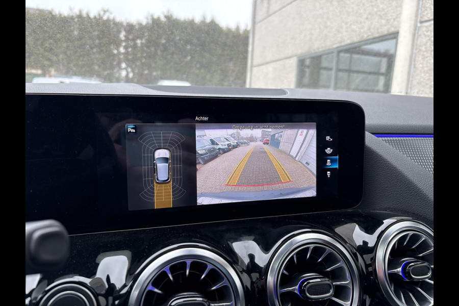Mercedes-Benz EQA 250 Business Solution Luxury 67 kWh | 95% SOH | Wegklapbare Trekhaak | Panoramadak | Stoelverwarming | Elek. Kofferklep |