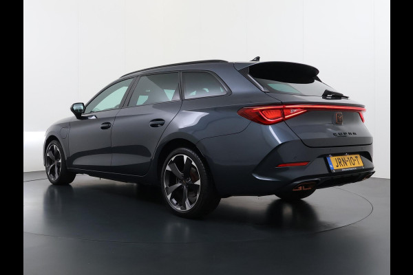 CUPRA Leon Sportstourer 1.4 eTSI PHEV FR VAN € 29.900,- VOOR € 26.877,- UW LENTEVOORDEEL € 3.023,-! | PHEV Plug-in Hybride | Perf. Stoelen | Stoel- & Stuurwielverwarming | Elektrische Achterklep | Compleet Onderhouden | Unieke KM-stand | Direct Rijklaar & Leverbaar |