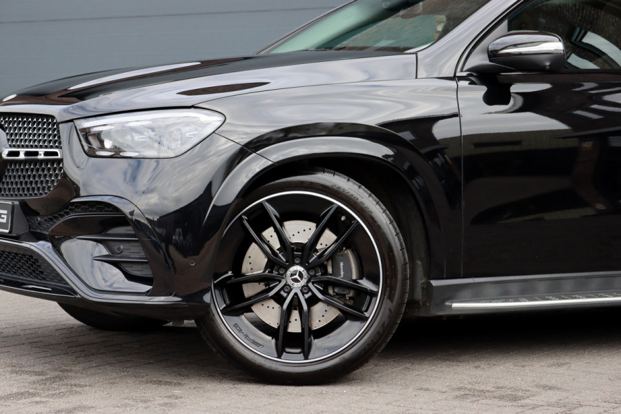 Mercedes-Benz GLE 400 e 4MATIC AMG Line | Luchtvering | Distronic | Trekhaak | Panoramadak | HUD | Verwarmd Stuurwiel | Soft-Close | Burmester | Stoelventilatie | Surround Camera | Keyless Go |