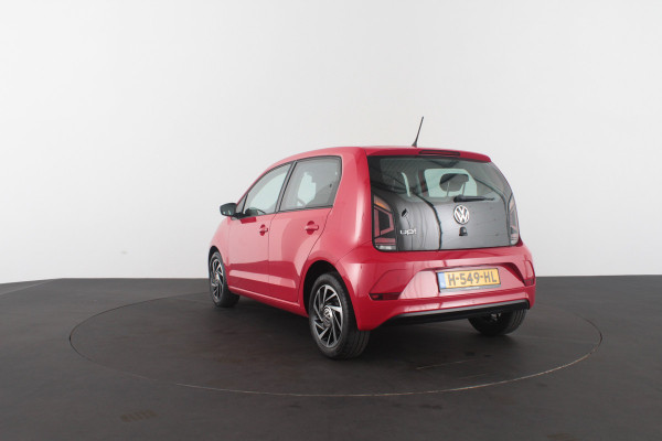 Volkswagen up! 1.0 BMT move Cruise control/15 inch velgen/parkeersensor...