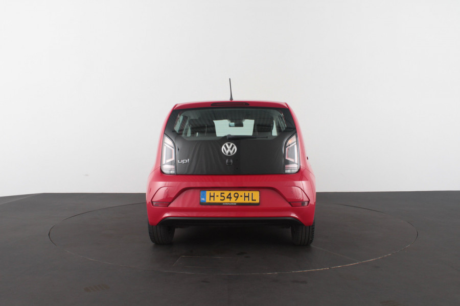 Volkswagen up! 1.0 BMT move Cruise control/15 inch velgen/parkeersensor...