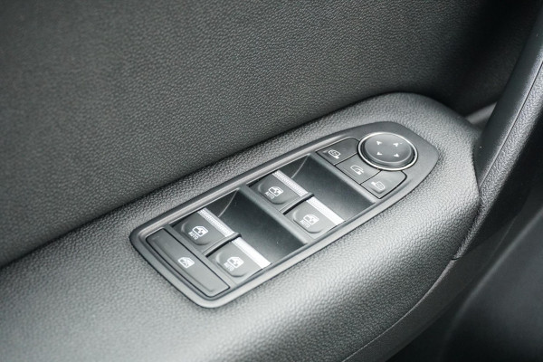 Mitsubishi ASX 1.8 HEV AT Instyle + 360 CAMERA / PANODAK / HARMAN KARDON