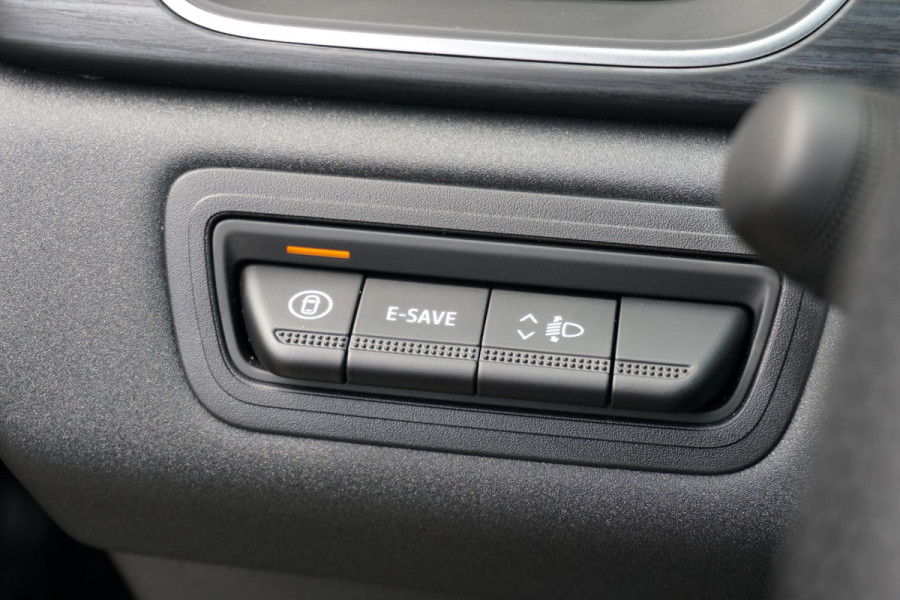 Mitsubishi ASX 1.8 HEV AT Instyle + 360 CAMERA / PANODAK / HARMAN KARDON