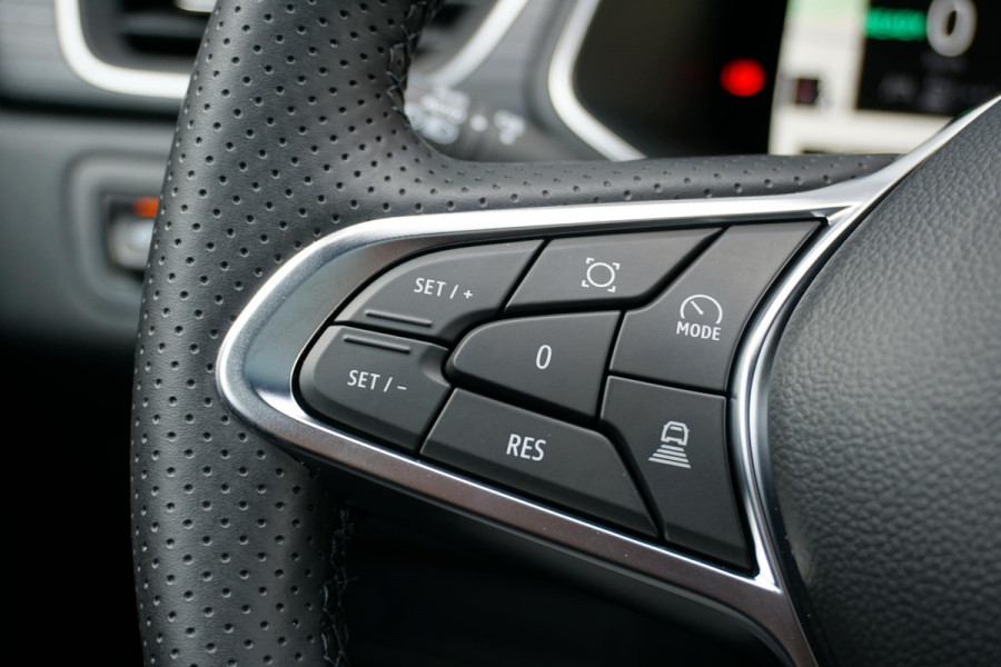 Mitsubishi ASX 1.8 HEV AT Instyle + 360 CAMERA / PANODAK / HARMAN KARDON