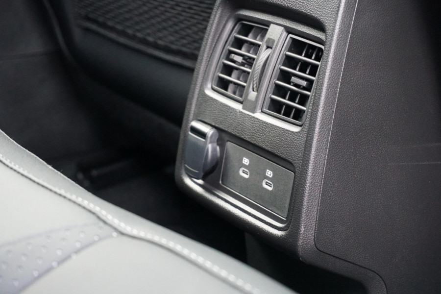 Mitsubishi ASX 1.8 HEV AT Instyle + 360 CAMERA / PANODAK / HARMAN KARDON